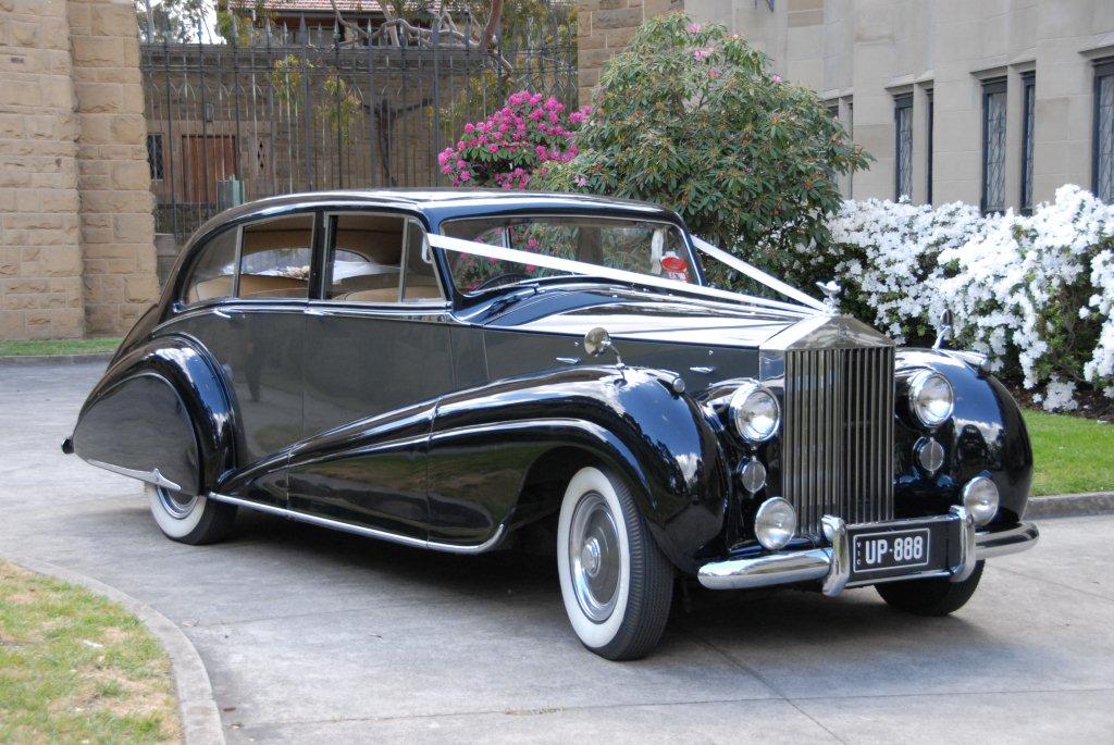 rolls royce 1951 wraith RSV Limo Hire 1